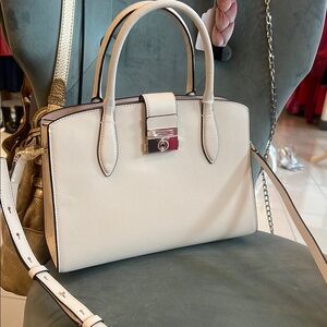 Kate spade ivory bag leather never worn
